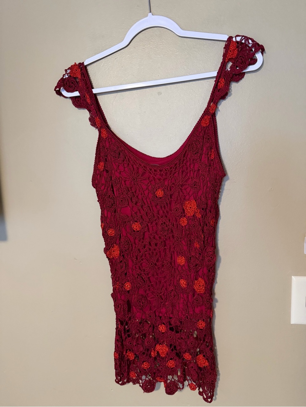 Newport News Vintage Y2K Red Crochet Floral Tank - Picture 4 of 7